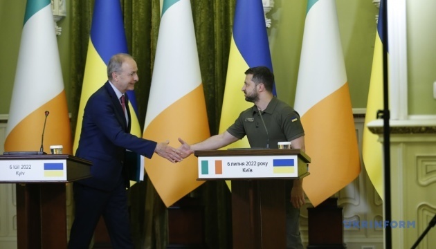 Zełenski spotkał się z premierem Irlandii

