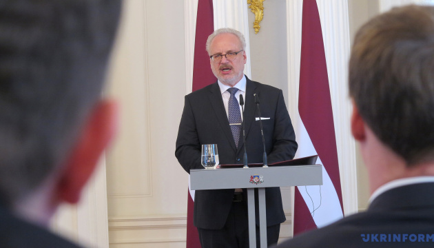 Президент Латвії в Європарламенті закликав створити спецтрибунал для рф