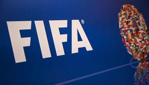 ФІФА планує вести трансляції з роздягалень команд