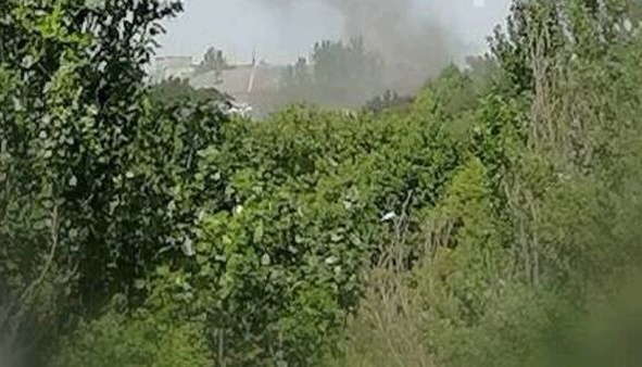 Eyewitnesses report strike on Russian military unit in Kherson