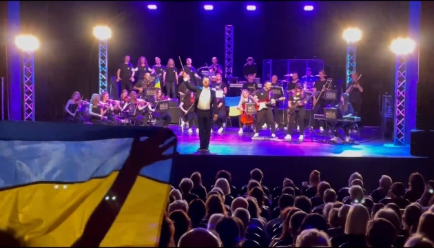 Харківський кросовер-оркестр продовжує благодійний тур Європою