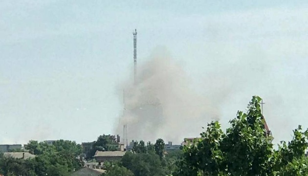 Зранку у Миколаєві лунали вибухи, Херсон у диму від пожеж – зведення ВЦА