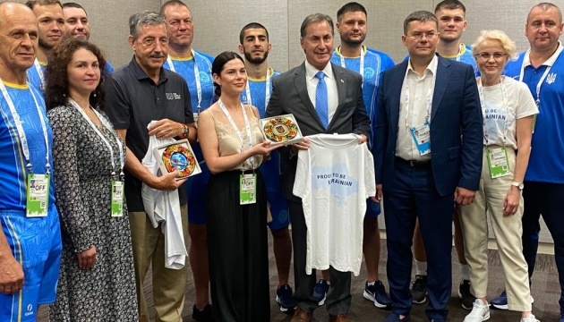 Українська спортивна делегація зустрілась з конгресменом США Гері Палмером