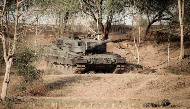 Зброя перемоги: Leopard 2A4