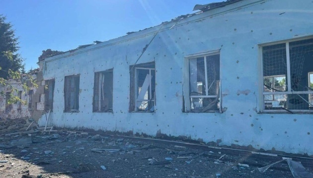 Загарбники у неділю обстріляли три громади на Сумщині