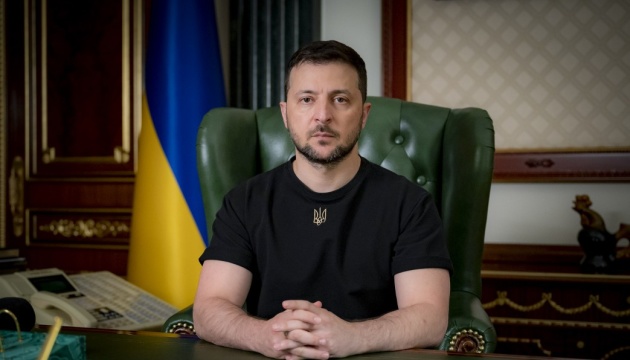 Zełenski złożył życzenia Ukraińcom z okazji Dnia Państwowości