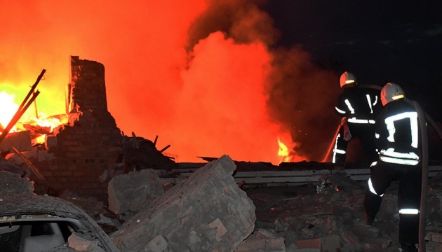 У Миколаєві посеред ночі знову прогриміли потужні вибухи