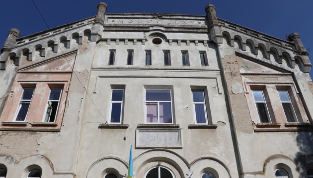 Психіатрична лікарня на Львівщині прийме 100 пацієнтів із зони бойових дій