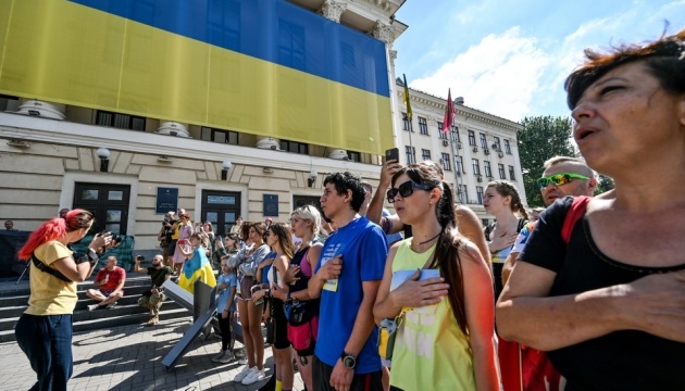 Сотні запорожців взяли участь у флешмобі «Біжу за Азовсталь»