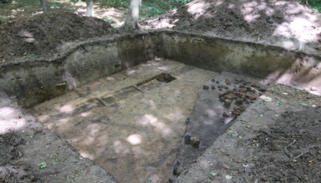 Поблизу Львова знайшли залишки оборонної споруди, зведеної 3500 років до нашої ери
