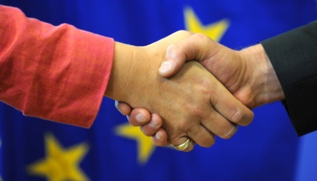 Comisaria europea: El comercio con la UE ayudará a Ucrania a compensar parte de los activos perdidos en la guerra