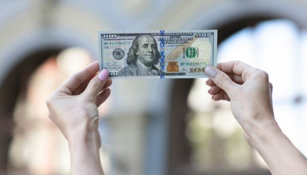 Наличный доллар: привыкаем к новой реальности и не паникуем
