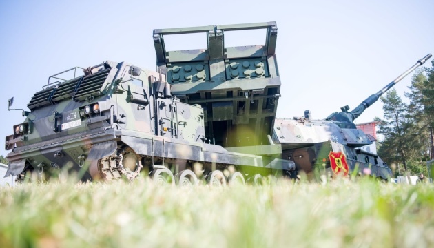 Germany to send more Panzerhaubitze 2000, MARS II to Ukraine