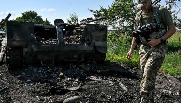 Ukraine Army eliminates 40,230 enemy troops