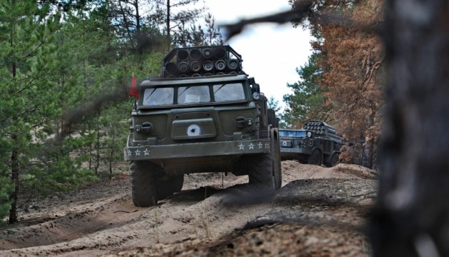 Військові рф перемістили три БТГ на Криворізький напрямок і одну – на Запорізький