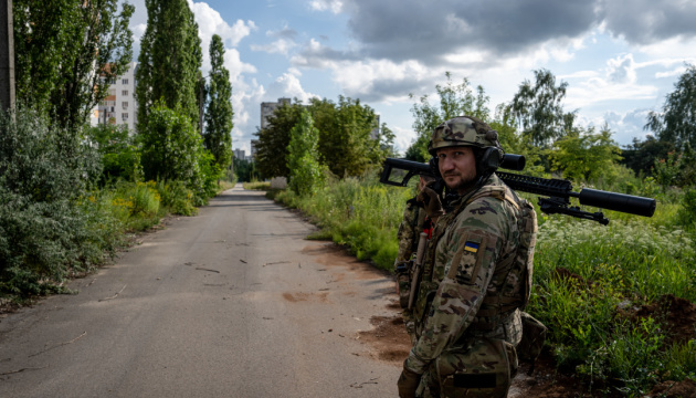 Marines eliminate 15 Russians, capture three more in Donetsk direction