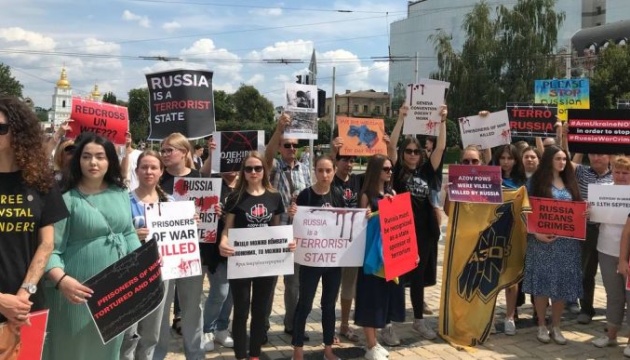 Українці організують акції протесту по всьому світу через убивство полонених в Оленівці