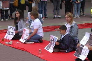 У понад десяти містах України пройшли акції на підтримку полонених з «Азовсталі»