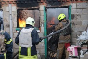 На Харківщині внаслідок ворожих обстрілів за добу сталося 19 пожеж