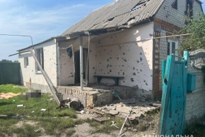 Ворог обстріляв касетними боєприпасами селище на Харківщині, двоє загиблих