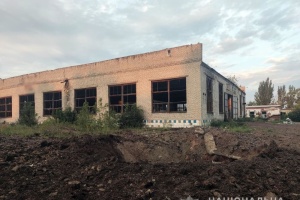 На Донеччині за добу ворог обстріляв 15 населених пунктів: у поліції показали наслідки