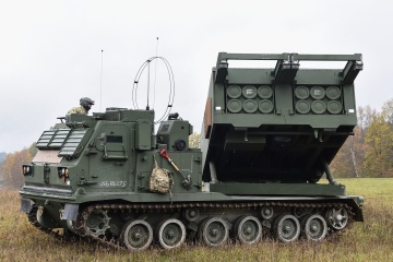 ドイツ提供の多連装ロケットシステム「マース２」、ウクライナに到着