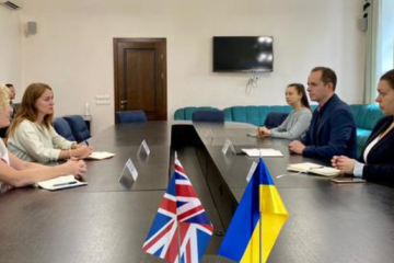 Reino Unido ayudará a Ucrania a restaurar el sistema de salud