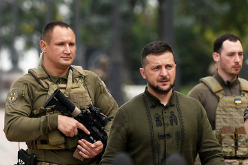 Selenskyj verspricht starke Antwort, sollte Zahl der Beschüsse der Russen am 23. und 24. August steigen