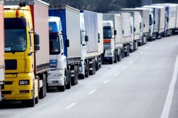Ukraine, Moldova cancel international road haulage permits