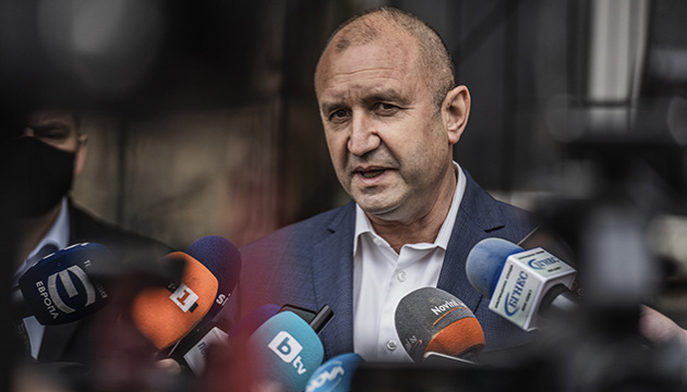 Президент Болгарії призначив тимчасовий уряд і ще одні дострокові вибори