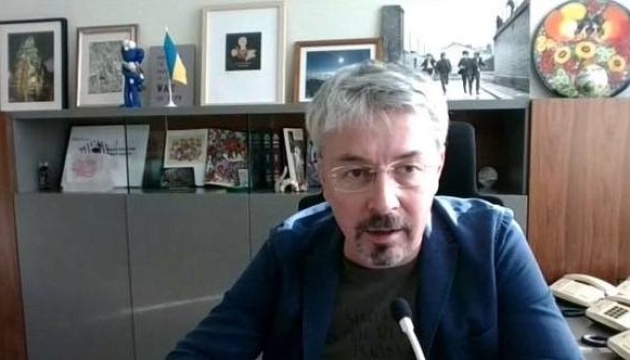Ткаченко обговорив із представниками Держдепу протидію фейкам рф та допомогу митцям