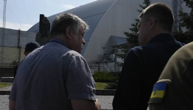 Глава МЗС Естонії побував у Чорнобилі та Гостомелі