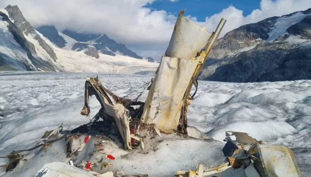 У Швейцарії на льодовику знайшли уламки літака, що розбився в 1968 році