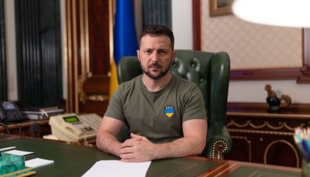 Украина получает все больше информации о российских военных преступниках - Зеленский