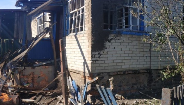 Enemy shelling damages power lines, farm in Sumy region