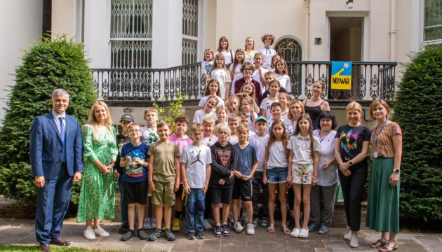Діти з України завітали на творче заняття до Посольства у Великій Британії