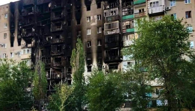 На Луганщині загарбники мають намір відновити лише 800 будинків - Гайдай