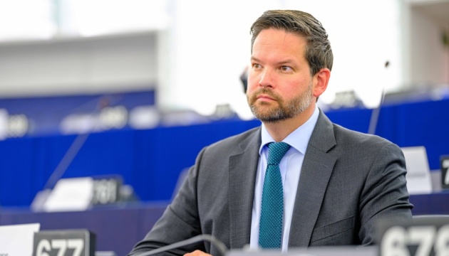 Санкцій треба більше, аби послабити путінський режим – євродепутат від Австрії