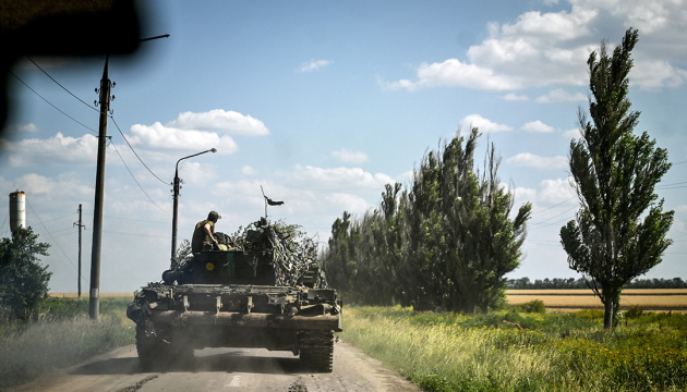 El enemigo trata de romper la defensa de las Fuerzas Armadas de Ucrania en la dirección de Sloviansk