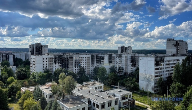 Russische Truppen beschießen wieder Charkiw und verletzen fünf Menschen