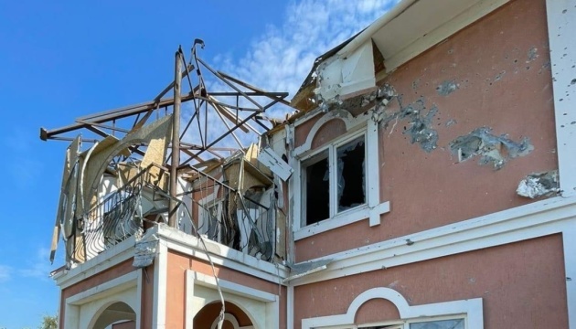Twenty-seven houses damaged in Russia’s shelling of Nikopol over past day