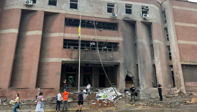 University’s main building, 27 houses damaged in night attack on Mykolaiv
