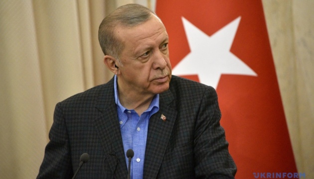 Сподіваюся, війна завершиться за столом переговорів: Ердоган пропонує «стамбульський формат»