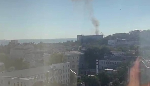 セヴァストーポリの露黒海艦隊本部に無人機飛来　爆発の報告あり＝クリミア・タタール民族代表