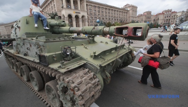 На Хрещатику влаштували «парад» знищеної російської техніки