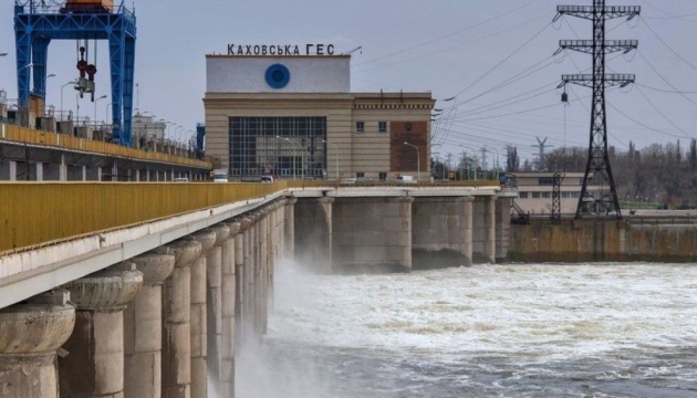 Ukrainische Artillerie korrigiert Verkehrsleistung der Brücke Kachowka  -OK „Süd“