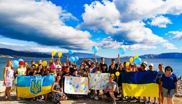 Понад 20 країн цьогоріч прийняли на відпочинок українських дітей - Зеленська