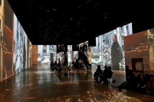 У Торонто відкрили імерсивну виставку «Україна земля сміливих» 