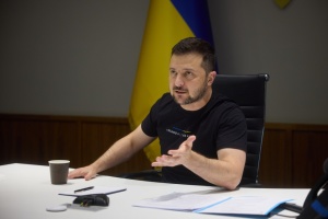 Президент від імені українського народу подякував бійцям тероборони 