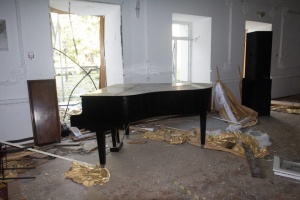 МКІП допоможе пошкодженому ворожими ракетами театру у Миколаєві